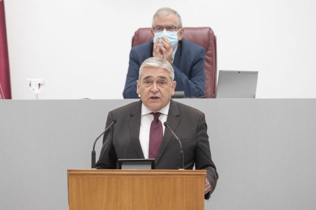 El grupo parlamentario liberal contrapone las medidas del Ejecutivo regional con el “ataque constante” a la Región por parte de Sánchez - 3, Foto 3