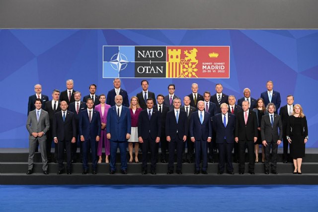 Fotografía de familia de los jefes de Estado y de Gobierno asistentes a la Cumbre de la OTAN en Madrid. | Foto: Moncloa / Borja Puig de la Bellacasa, Foto 1