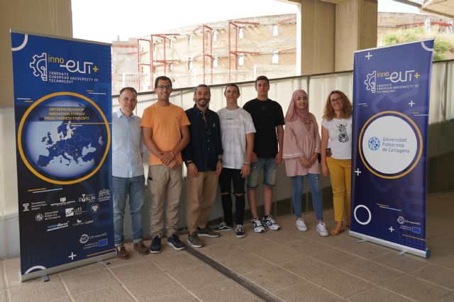 CARTAGENA / Les étudiants entrepreneurs accélèrent leurs idées commerciales en Transylvanie avec le projet Inno-EUt+