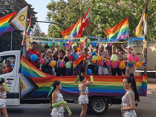 Cartagena reivindica en su mayor manifestación del Orgullo que quiere estar libre de odio y llena de cariño - 2, Foto 2