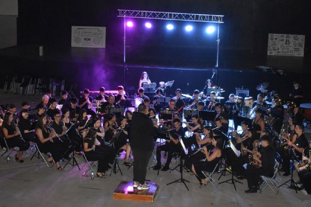 La asociaci�n Amigos de la M�sica viaja por la banda sonora de varias generaciones