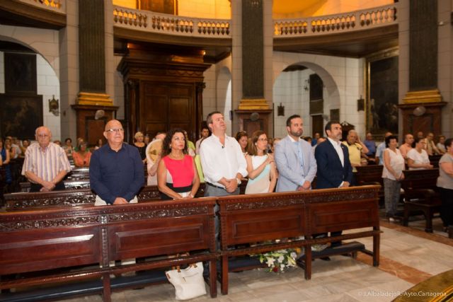 Hostecar honra a Santa Marta con una misa y ofrenda floral - 3, Foto 3