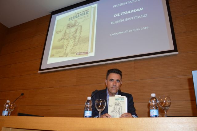 Éxito en la presentación de Ultramar de escritor  Rubén Santiago - 4, Foto 4