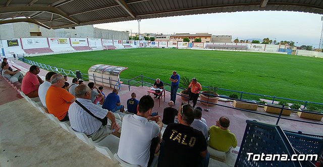 La gestora del Olímpico de Totana hace un llamamiento a aquellos jugadores que quieran formar parte del senior del Olímpico - 2, Foto 2