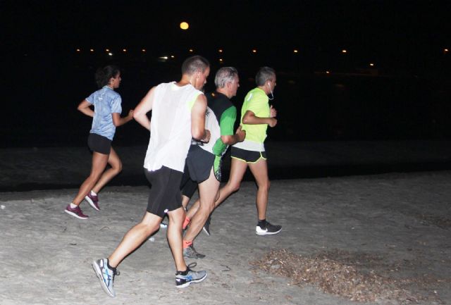 Zacarías Rqiq y Mar Gómez conquistan la luna llena en San Pedro del Pinatar - 4, Foto 4