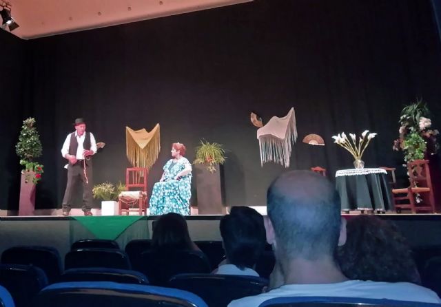 Intépretes de todas las edades se suben al escenario de la mano del grupo Tejuba - 3, Foto 3