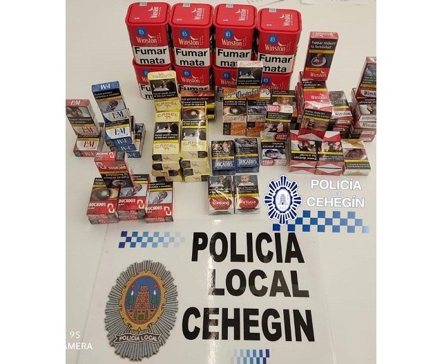 La Policía Local de Cehegín denuncia un establecimiento “Chino” por venta de tabaco sin licencia - 1, Foto 1