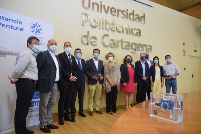 FREMM y Tecsumaga entregan a la UPCT el primer respirador sanitario para enfermos de coronavirus - 1, Foto 1