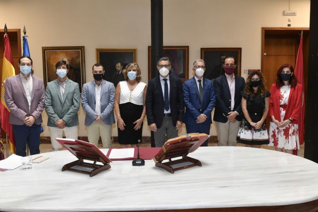 Toma de posesión del nuevo equipo decanal de la Facultad de Enfermería de la Universidad de Murcia - 1, Foto 1