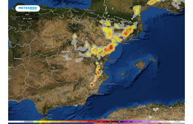 En la tarde del sábado volverán las tormentas al este peninsular. El mes de agosto podría seguir por estos derroteros., Foto 1