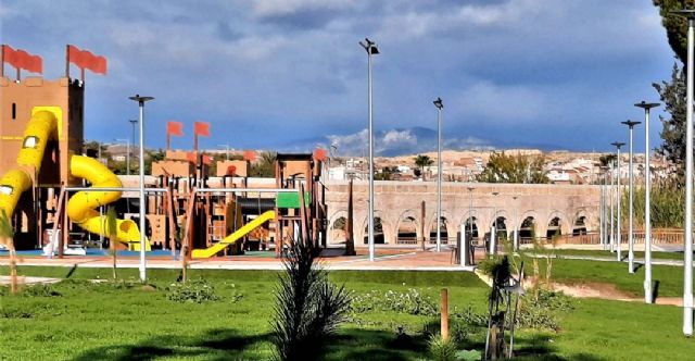 VOX Alcantarilla solicita soluciones al problema de la ausencia de aseos públicos en el Parque del Acueducto - 1, Foto 1