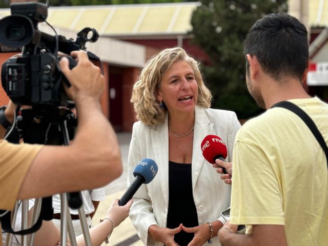 Cuarenta jóvenes se forman en el sector de la hostelería y encuentran trabajo gracias al Ayuntamiento de Murcia - 4, Foto 4