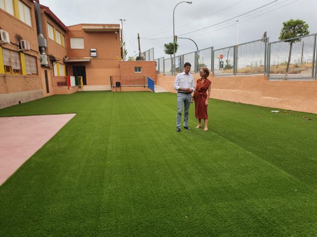 Avanzan a buen ritmo las obras de mantenimiento y mejora en trece centros docentes del municipio, en las que el equipo de Gobierno local lleva a cabo una inversión de 141.833,78 euros - 2, Foto 2