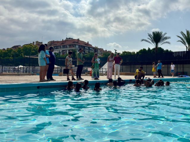 Más de 5.000 baños infantiles gracias a la coordinación entre Servicios Sociales y Deportes en las escuelas de verano de Murcia - 1, Foto 1