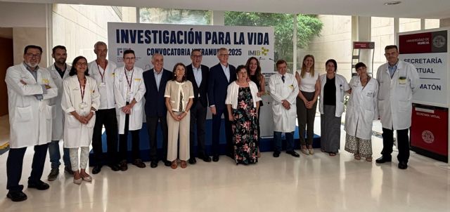 El Gobierno regional impulsa una inversión de 500.000 euros para promover ayudas a investigadores del IMIB - 1, Foto 1
