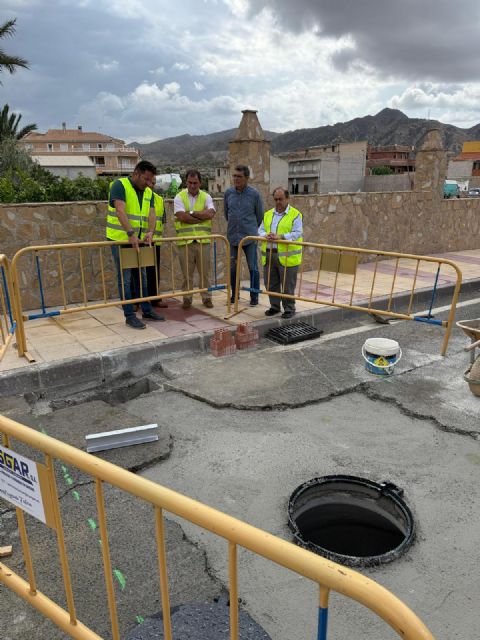 Fomento mejora el drenaje en la travesía de la pedanía abanillera de Mahoya y resuelve una demanda histórica de los vecinos - 2, Foto 2