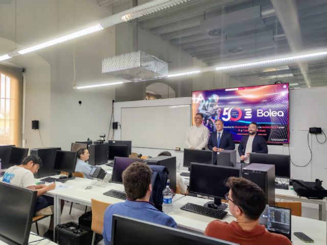 El CEEIC impulsa SMART INDUSTRY 5.0 DUAL para formar a los profesionales que liderar�n la nueva industria y el emprendimiento tecnol�gico