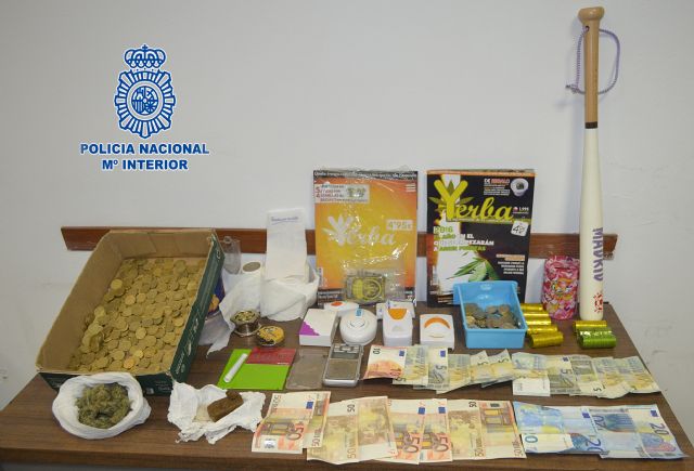 La Policía Nacional desmantela un punto caliente de venta de droga en el Altiplano - 1, Foto 1