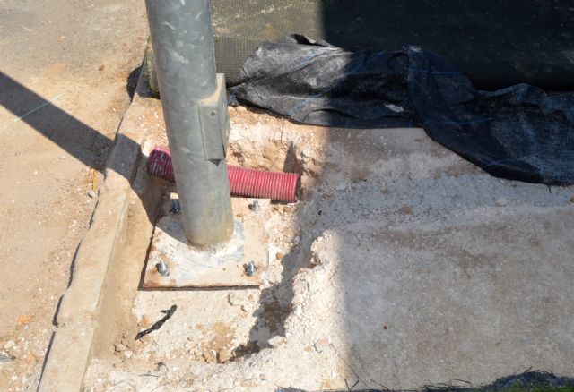 El Ayuntamiento trabaja para mejorar la iluminación de la calle Antón Tobalo - 3, Foto 3