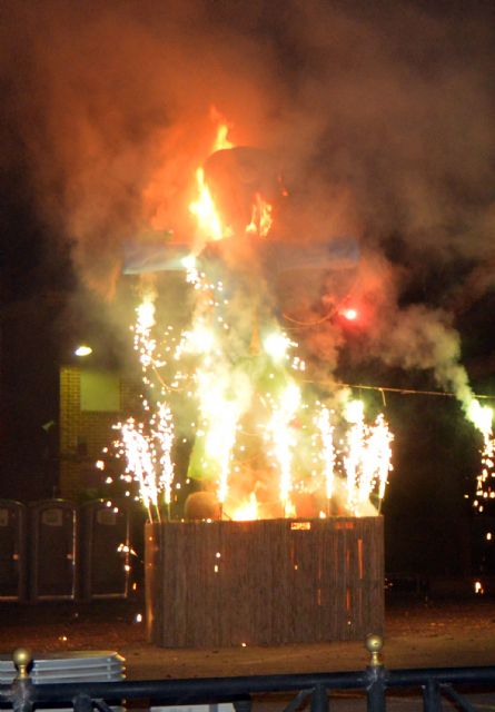 Las Torres de Cotillas quema su Raspajo un año más para despedir las Fiestas Patronales - 4, Foto 4