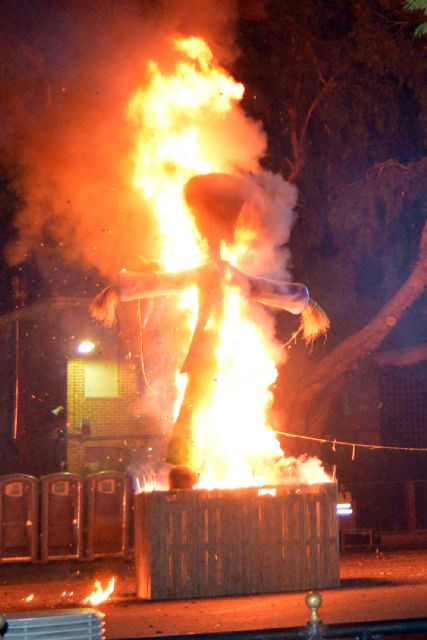 Las Torres de Cotillas quema su Raspajo un año más para despedir las Fiestas Patronales - 5, Foto 5