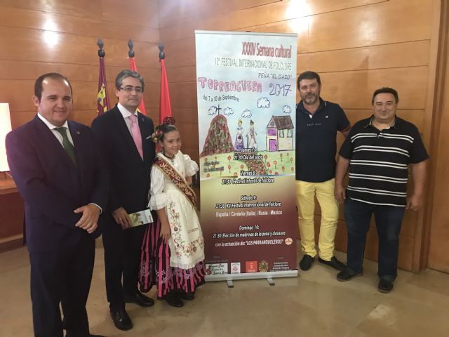 Grupos de Italia, Méjico y Rusia actuarán en el festival de folclore de la Sociedad Cultural Peña el Ciazo de Torreagüera - 1, Foto 1