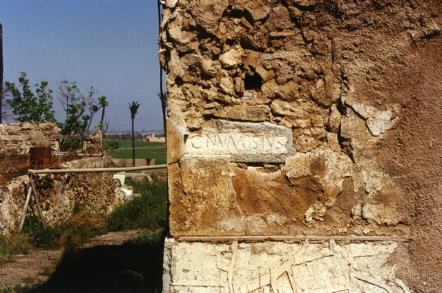 Cultura recupera una lápida romana que fue sustraída del muro del Monasterio de San Ginés de la Jara - 1, Foto 1