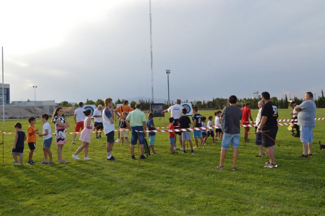 Unas 5.000 personas disfrutan de la ´XV Noche de la zurra y la brasa´ en las fiestas torreñas - 3, Foto 3
