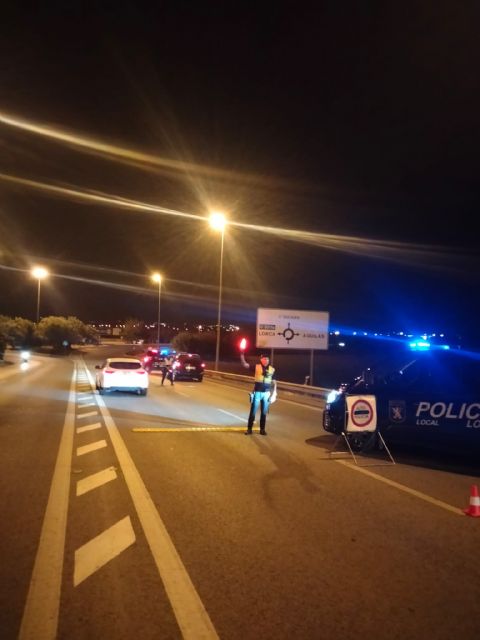 La Policía Local de Lorca detiene a cinco personas por presuntos delitos de lesiones, robo con fuerza y conducir bajo la influencia de bebidas alcohólicas - 1, Foto 1