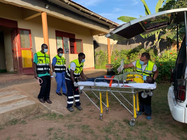 Ayuda sanitaria murciana en Uganda con el apoyo de la UCAM - 2, Foto 2