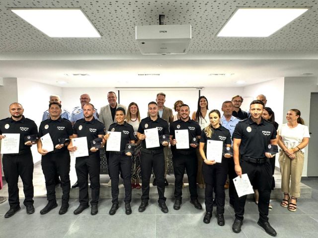 El alcalde de Lorca agradece el compromiso del Gobierno regional para contratar más policías locales en el municipio - 2, Foto 2