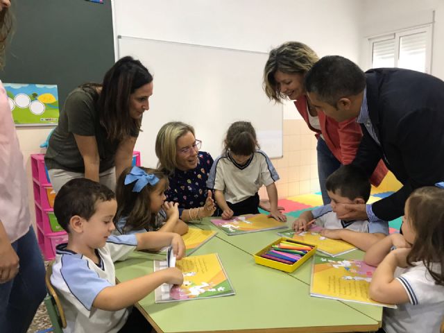 Más infraestructuras y nuevos programas educativos para Blanca - 1, Foto 1