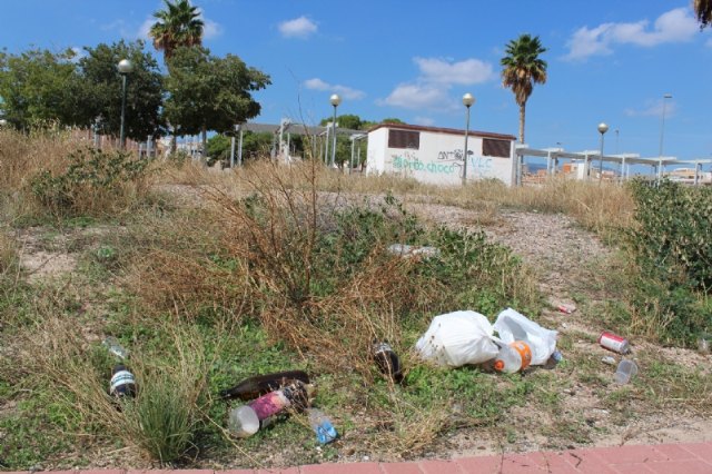 Un bando de la Alcaldía insta a la limpieza y mantenimiento de los solares urbanos privados del casco urbano, El Paretón y la urbanización “La Charca” - 5, Foto 5