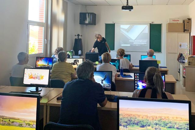 Comienzan los cursos gratuitos para mayores sobre nuevas tecnologías - 3, Foto 3