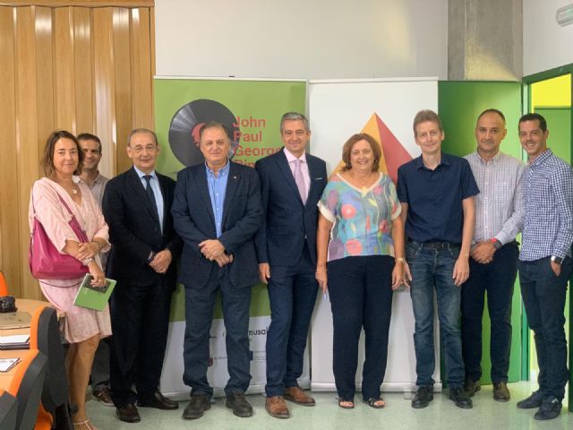 El nuevo responsable de Economía Social mantiene sus primeros contactos con Ucomur y Amusal - 2, Foto 2