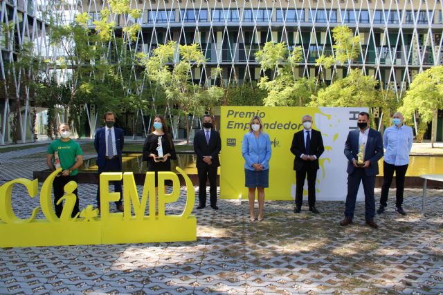 Martínez Vidal entrega el Premio Emprendedor del Año Info-CLH - 1, Foto 1