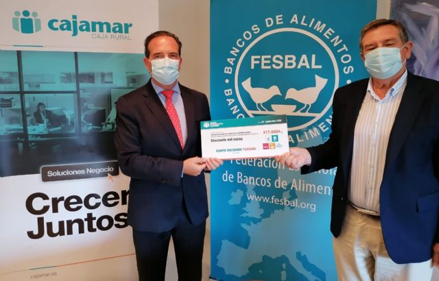 Empleados de Cajamar donan 17.000 euros a la Federación Española de Bancos de Alimentos - 1, Foto 1
