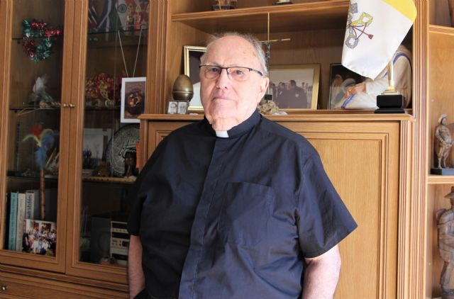 El sacerdote Francisco Tomás recibe una distinción del Papa por su servicio a la Iglesia - 1, Foto 1