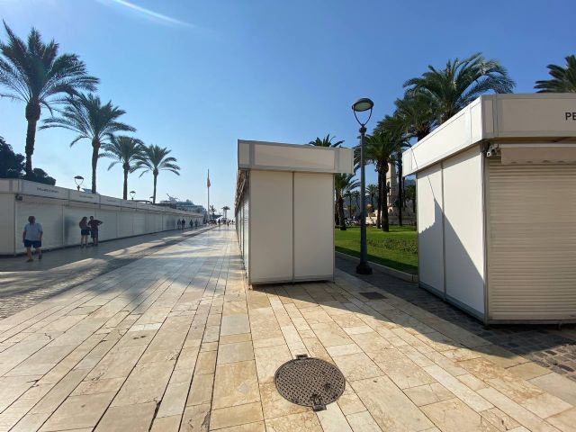 Manuel Padín responsabiliza a N. Arroyo de no recabar el informe de Cultura para instalar la feria de Héroes de Cavite - 2, Foto 2