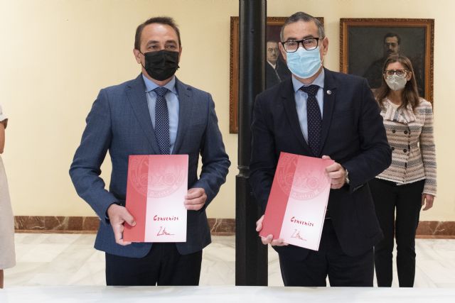 La Universidad de Murcia y la Consejería de Transparencia firman la renovación del Programa Golondrinas - 1, Foto 1