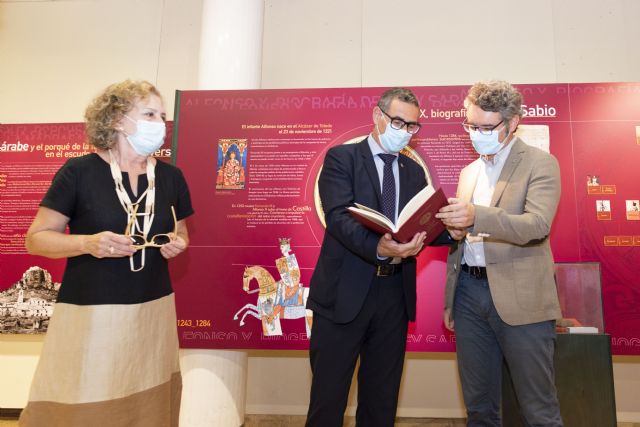 La Universidad de Murcia presenta su nuevo libro de la Ciencia - 1, Foto 1
