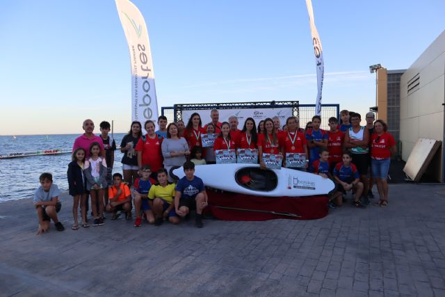 El equipo de femenino de Kayak Polo del AD Pinatarense alcanza el bronce en el europeo de clubes - 2, Foto 2