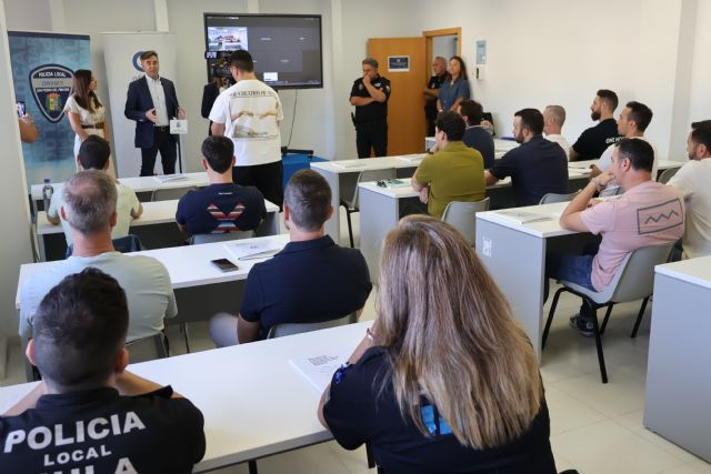 Policías de 10 municipios mejoran su formación en seguridad vial en San Pedro del Pinatar - 2, Foto 2