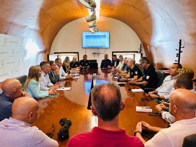 El alcalde coordina un 'operativo especial de respuesta' ante la activación por parte de AEMET de la alerta naranja en Lorca por lluvias y tormentas previsto para este lunes 29 de septiembre - 1, Foto 1