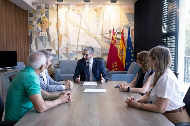 La Plataforma Stop Biogás se reúne con el delegado del Gobierno en Murcia - 1, Foto 1