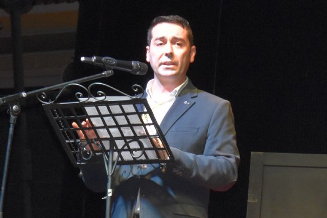 Los grupos Trece Gatos (Madrid) y Todo sobre Eva (Elche) copan los premios del XIII certamen de teatro amateur Juan Baño con tres cada uno - 2, Foto 2