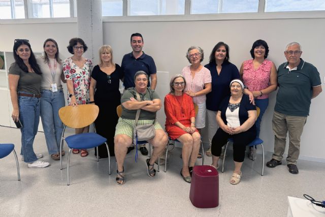 El voluntariado torre&ntilde;o participa en un taller formativo de conocimiento y cuidado propio