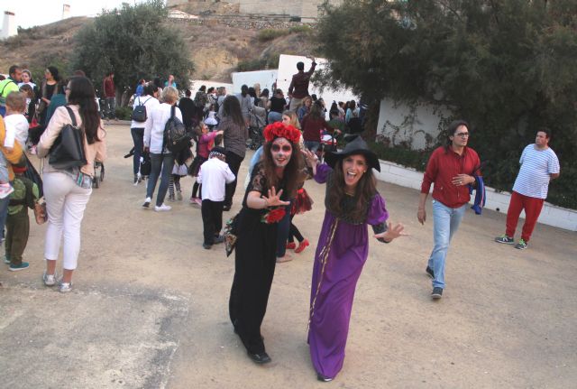 Los niños de Puerto Lumbreras celebran Halloween en la Cueva encantada - 1, Foto 1