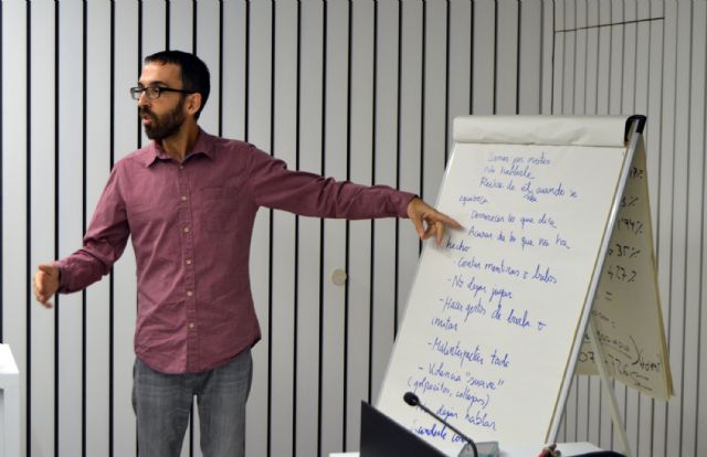 Nueva jornada de sensibilización sobre acoso para empleados municipales en Las Torres de Cotillas - 2, Foto 2