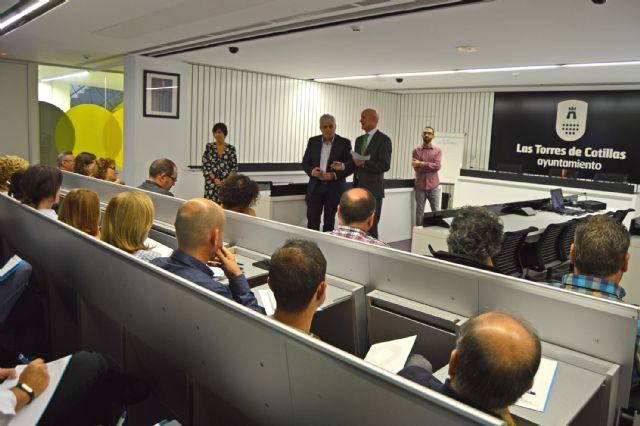 Nueva jornada de sensibilización sobre acoso para empleados municipales en Las Torres de Cotillas - 3, Foto 3